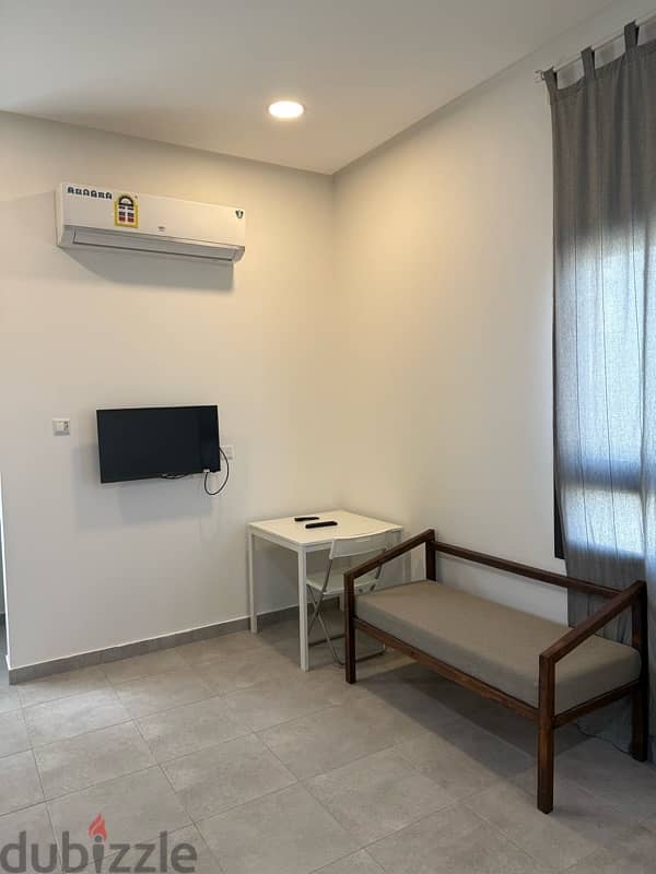 Fully furnished Studio for rent, spacious room 4