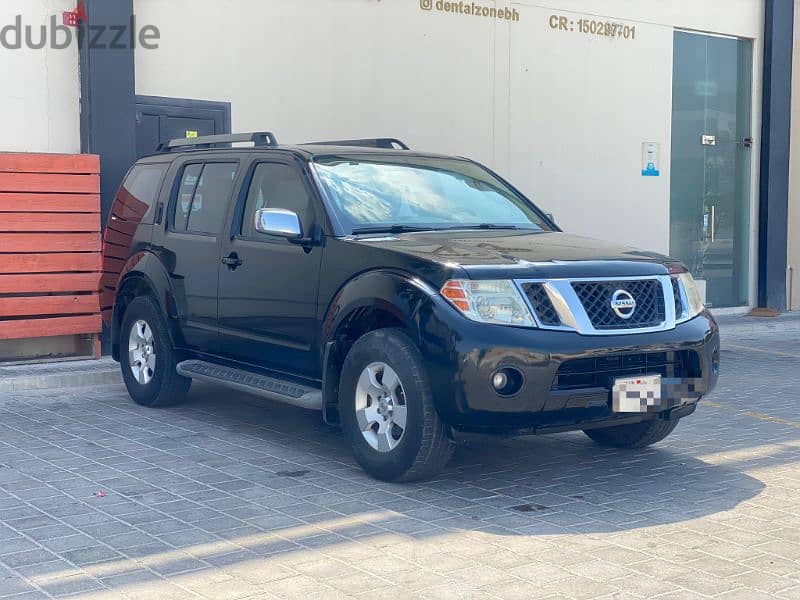 Nissan Pathfinder 2012 3