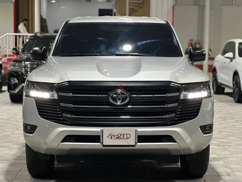 Toyota Land Cruiser 2022 diesel 1