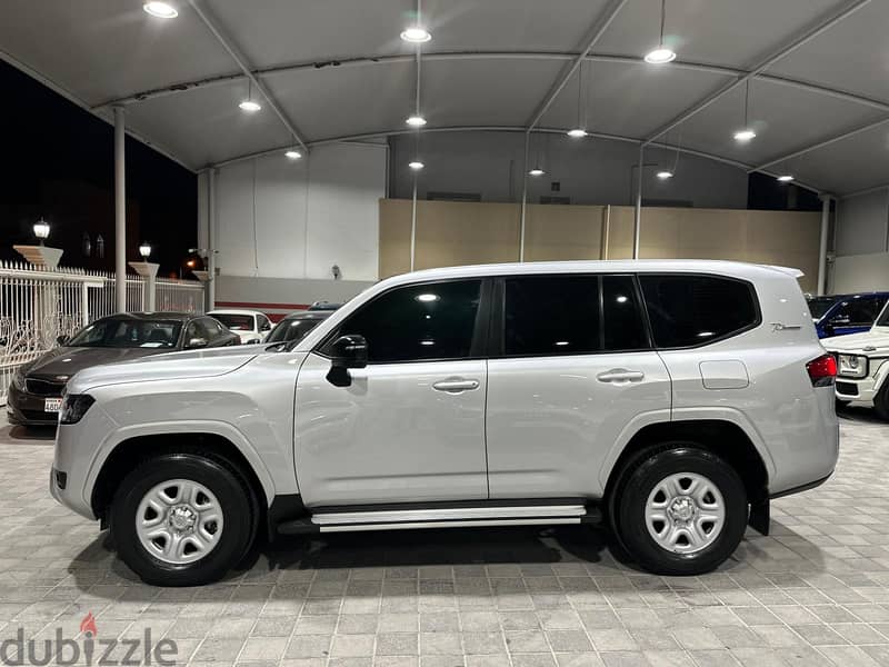 Toyota Land Cruiser 2022 diesel 11