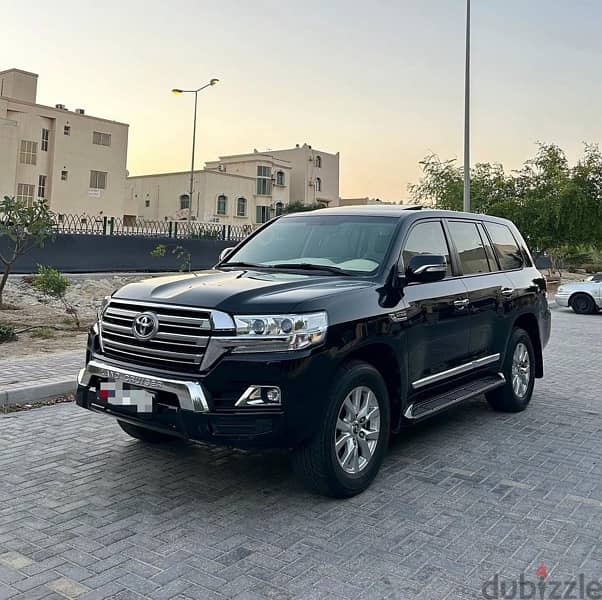 Toyota Land Cruiser GX-R 2020 0