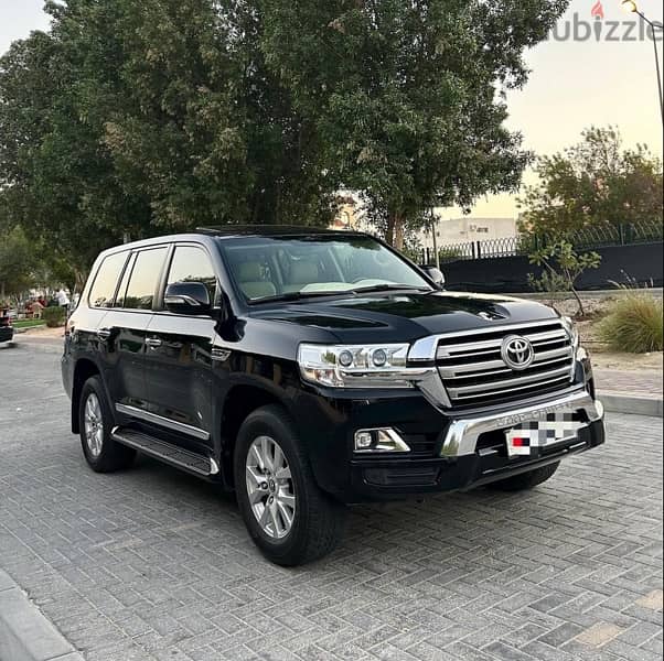 Toyota Land Cruiser GX-R 2020 1