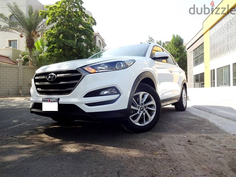 Hyundai Tucson 2.0 L 2018 White Zero Accident Single User Urgent Sale 10