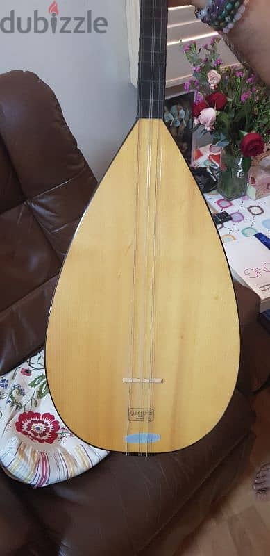 baglama saz with extra strings and case 0