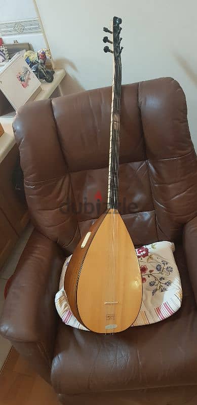 baglama saz with extra strings and case 1