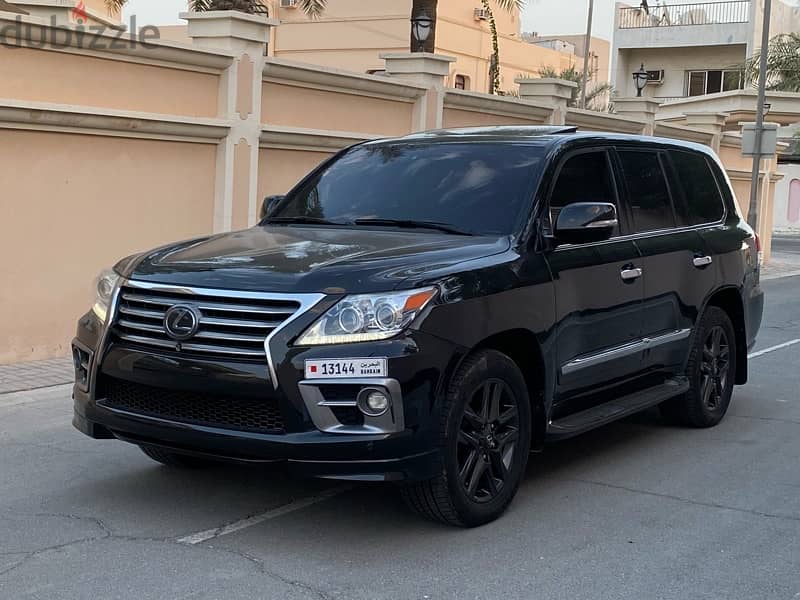 Lexus LX-Series 2015 0