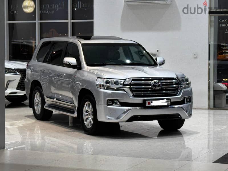 Toyota Land Cruiser 2018 GXR 0