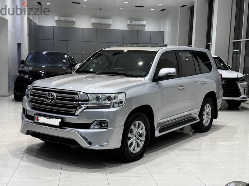 Toyota Land Cruiser 2018 GXR 1