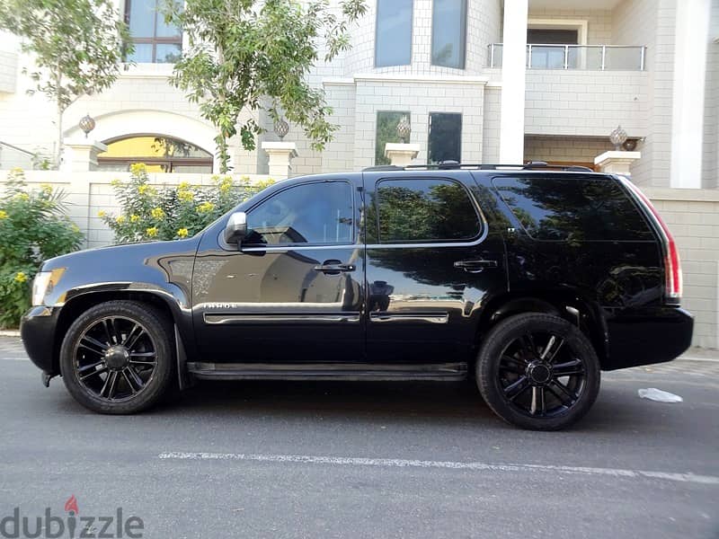 Chevrolet Tahoe LT 5.3 L 2012 V8 Black 4 WD 9 Seat Well Maintained Urg 4