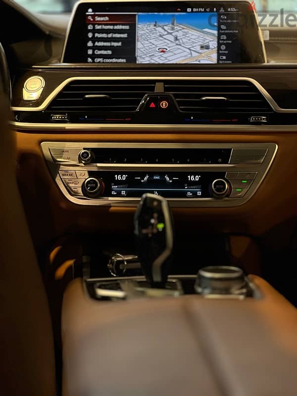 BMW 7-Series 2020 16