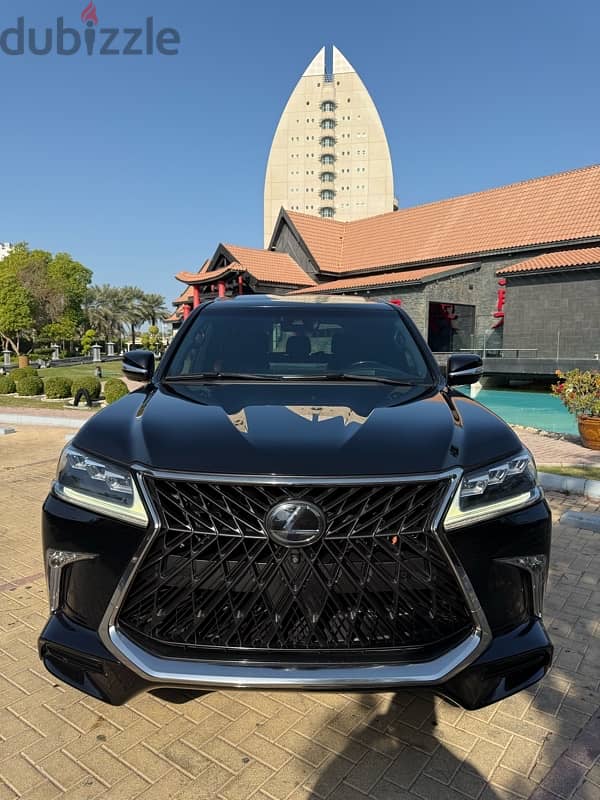 Lexus LX 570 S 2019 1