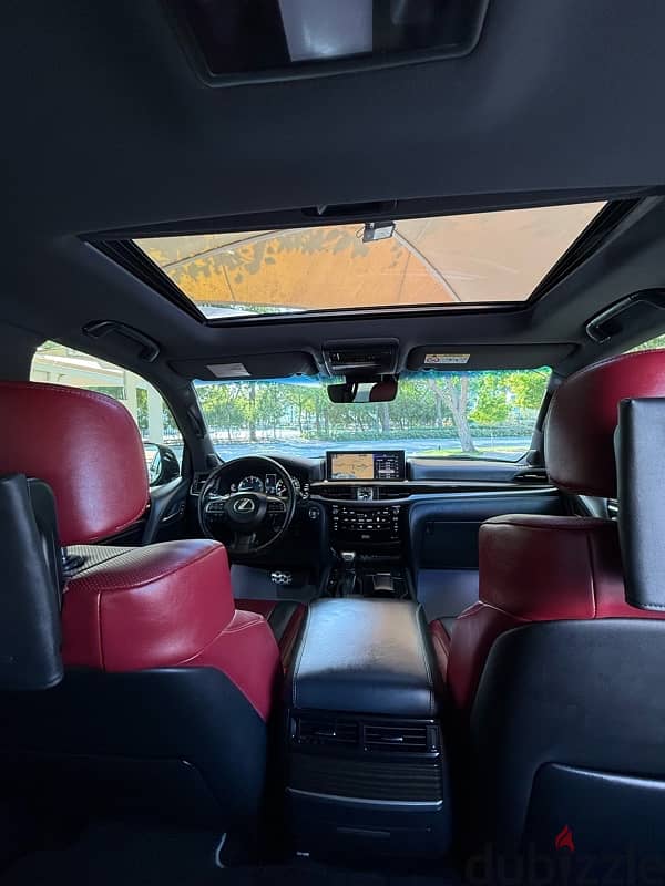 Lexus LX 570 S 2019 8