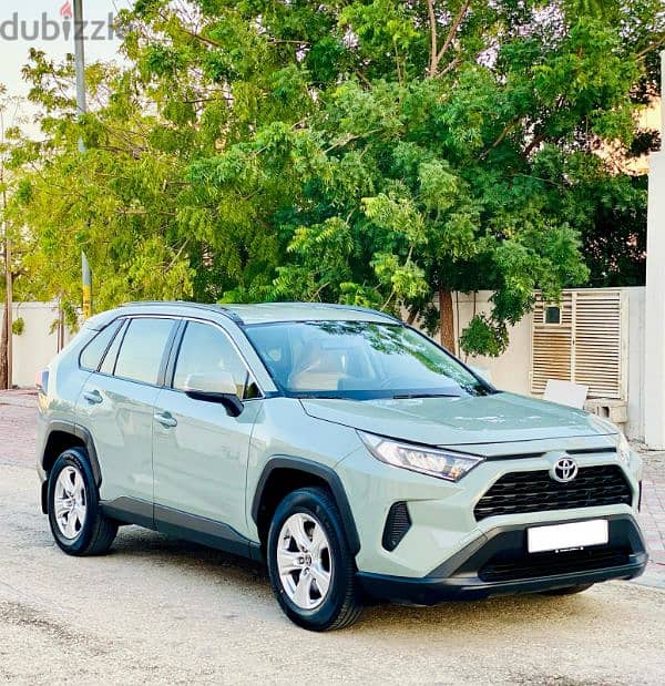 2019, TOYOTA RAV4, SINGLE OWNER, 51K KM. 3