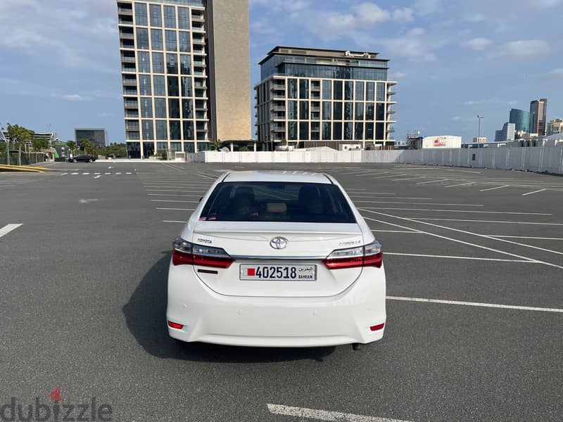 Toyota Corolla 2018 XLi 1