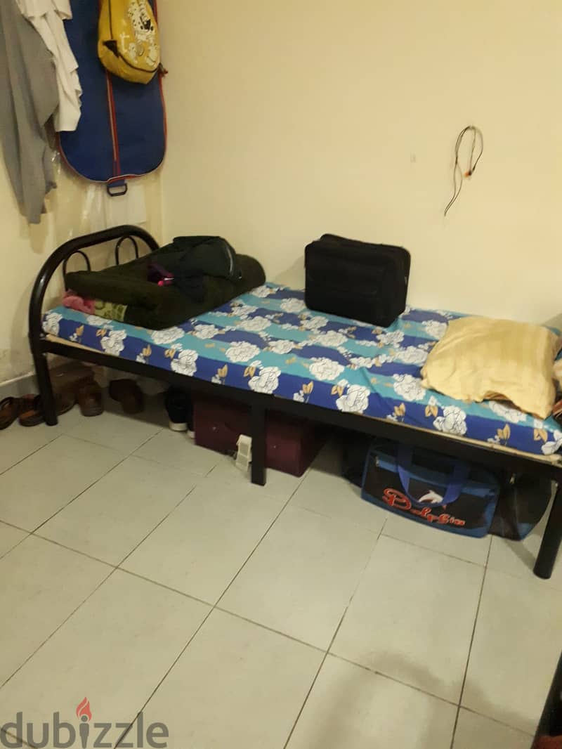 BED SPACE FOR NORTH INDIAN 3