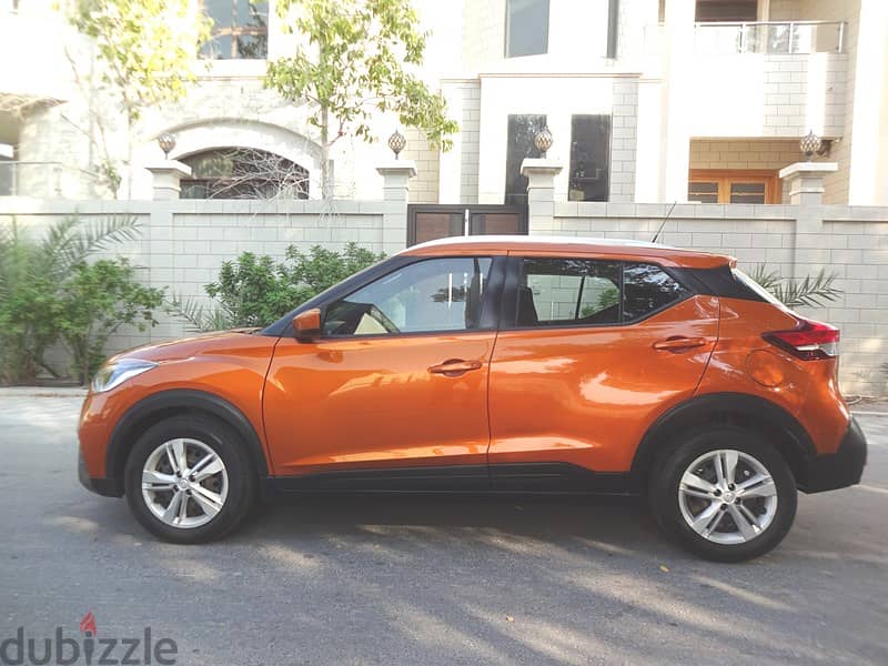 Nissan Kicks 1.6 L 2019 Orange Zero Accident Single User Well Maintain 4