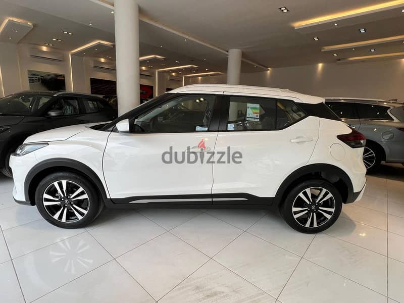 Nissan Kicks 2024 Brand new 1.6 Mid Option zero km FOR SALE 5