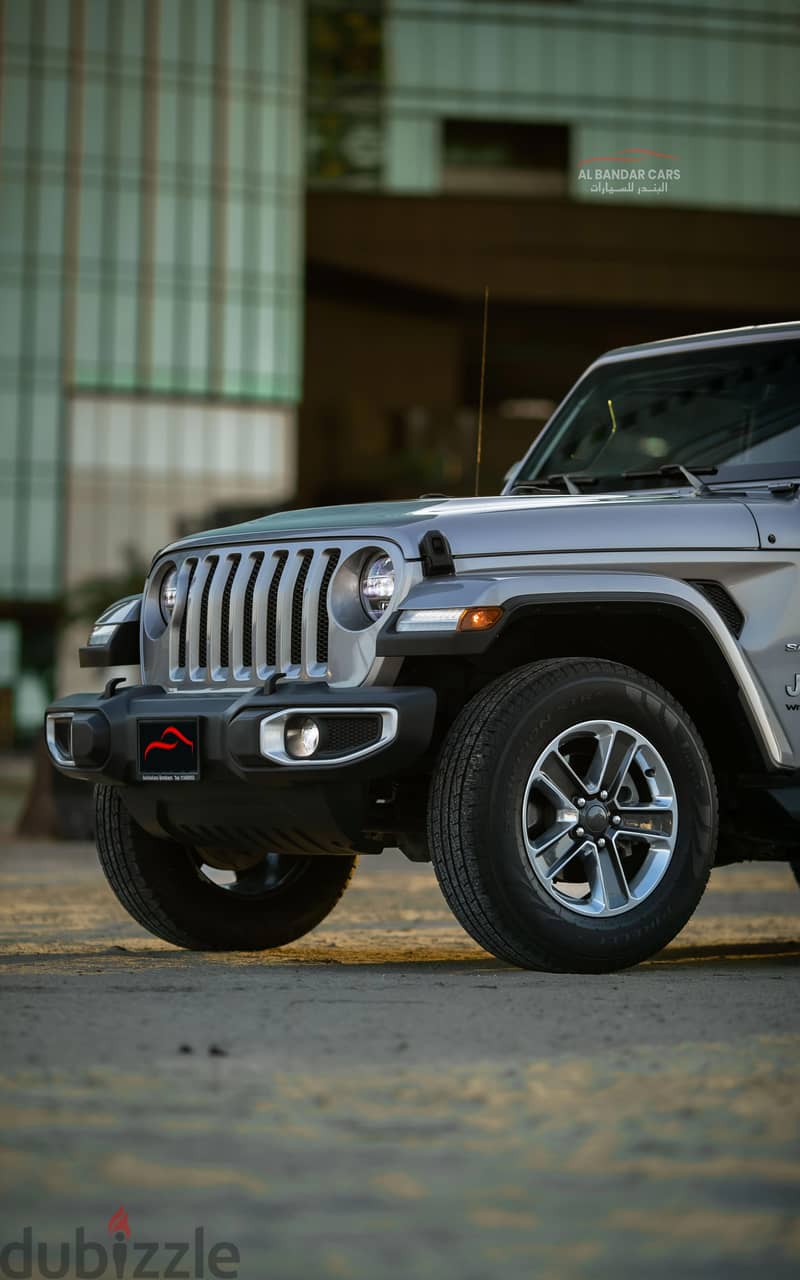 Jeep Wrangler 2021 SILVER EXCELLENT CONDITION 5