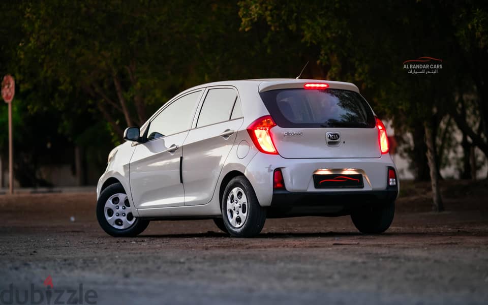 Kia Picanto 2017 EXCELLENT CONDITION BEIGE 4