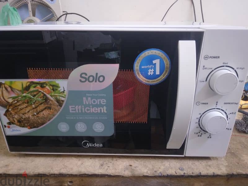 MEDIA MICROWAVE 20LITRE. ALMOST NEW 0