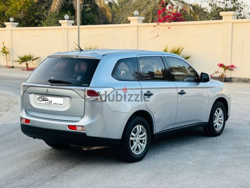 Mitsubishi Outlander 2015 3