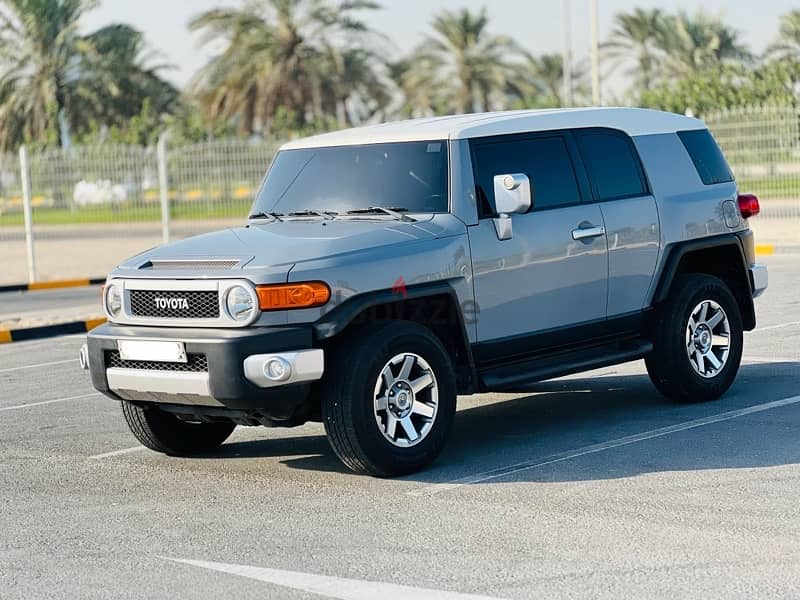 Toyota FJ Cruiser 2021 Model for sale 0