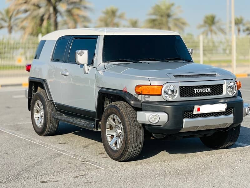 Toyota FJ Cruiser 2021 Model for sale 2