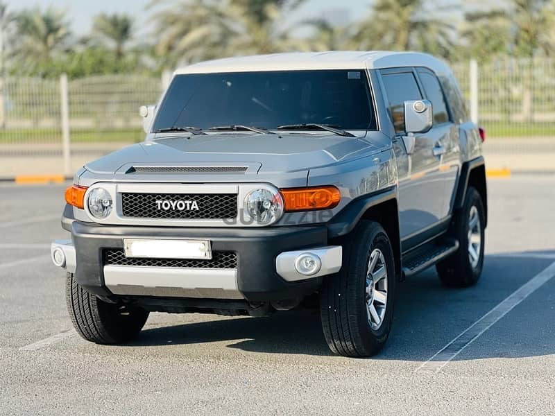 Toyota FJ Cruiser 2021 Model for sale 3