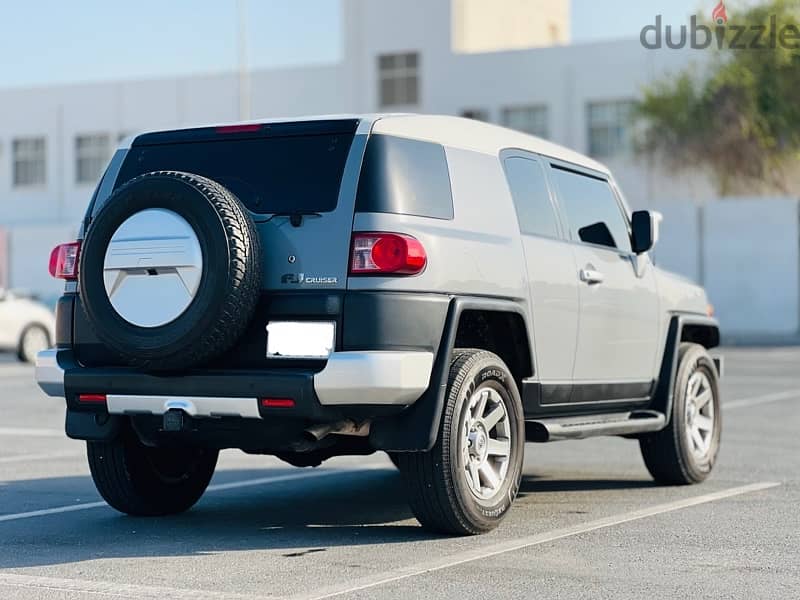 Toyota FJ Cruiser 2021 Model for sale 5