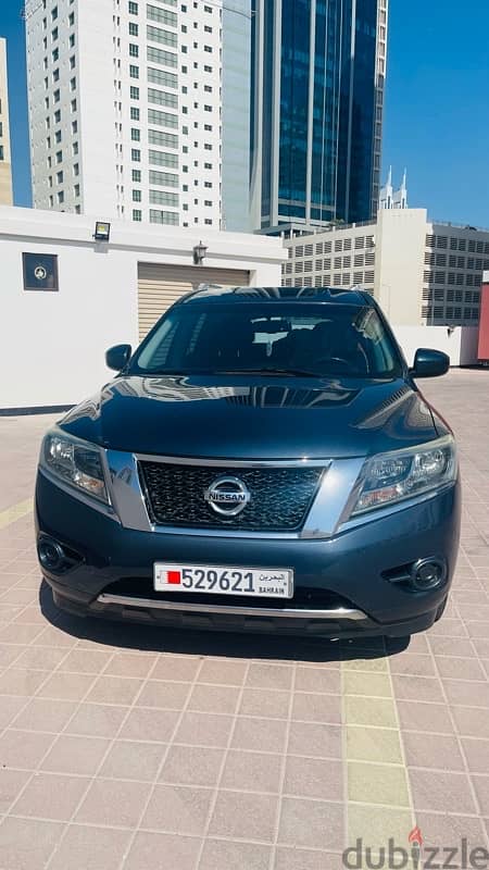 Nissan Pathfinder 2015 0