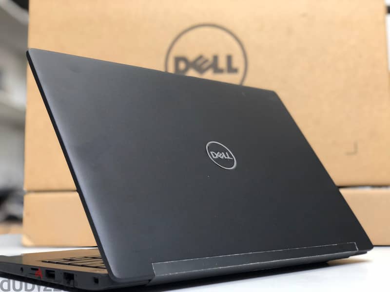 DELL Latitude 7390 Core i7-8th Gen (8GB+256GB) Touch Screen Laptop 4