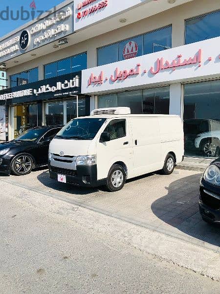 تويوتا هايس فان فريزون 2021 Toyota Hiace Van Frizon 4