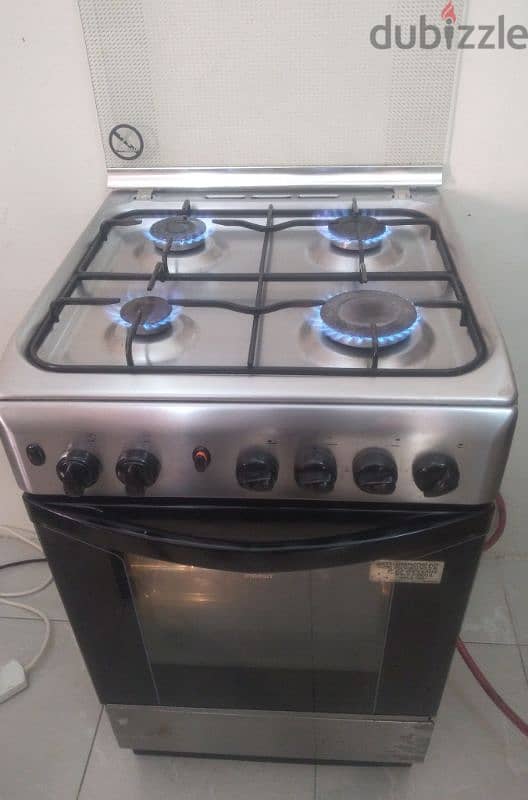 Cooking range 4 burner 50by50 0