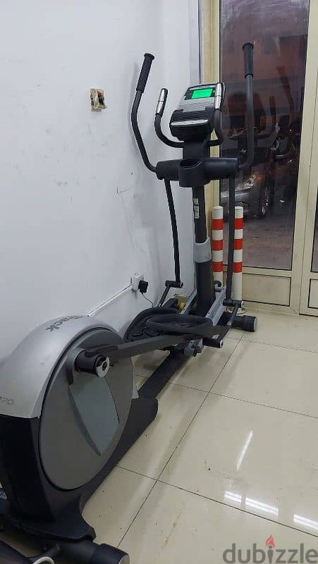 nodertrack heavy duty cross trainer 200bd 0