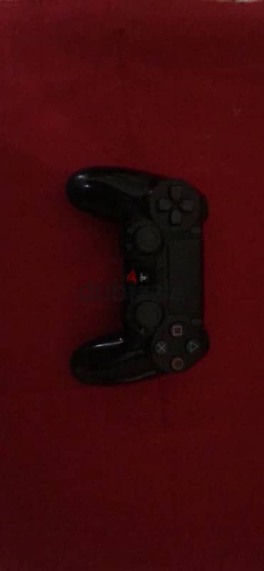 PlayStation 4 with 2 games for sale 2