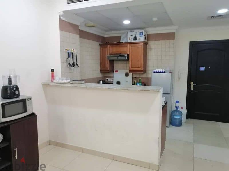 Fully furnished room with bathroom for rentللايجار غرفة مفروشة مع حمام 4