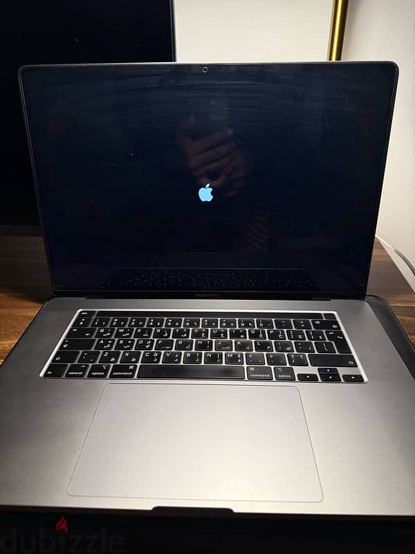 MacBook Pro Retina 16” 2020 i7 SDD 500GB 32GB RAM 7