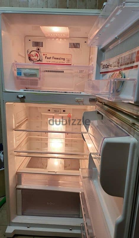 LG 460 Litre Refregerator+Freezer with 3D Cooling and Fast Freezing 2