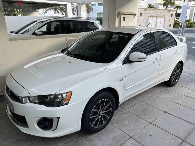 Mitsubishi Lancer 2017 EX GLS 0