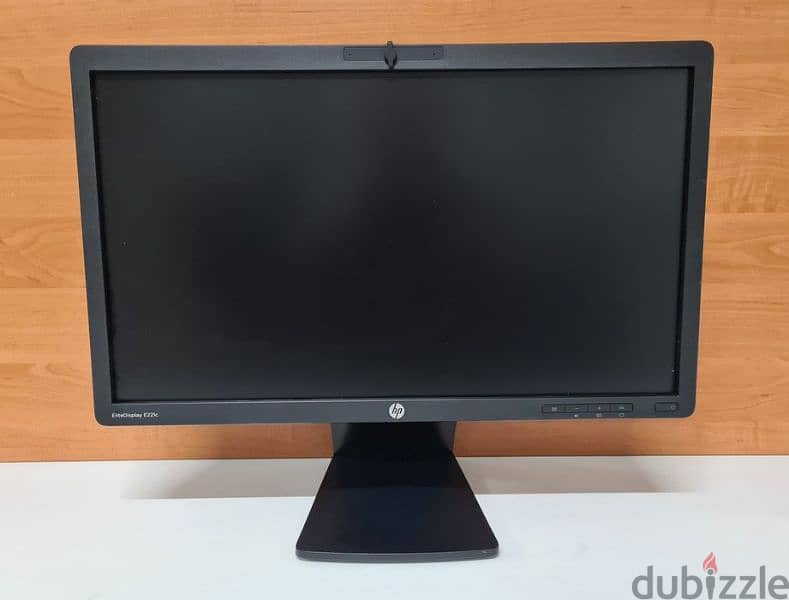 HP 22' IPS Full HD Monitor with WebCam  + speaker+ USB 5