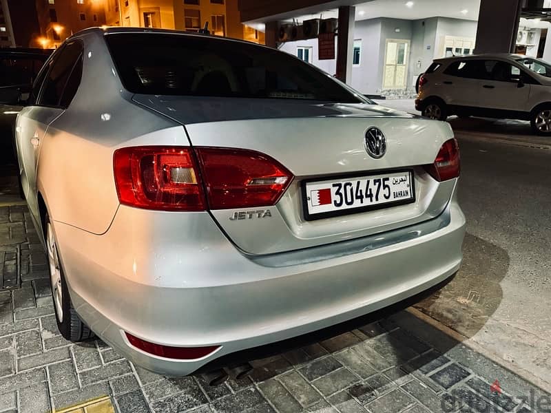 Volkswagen Jetta 2012 6