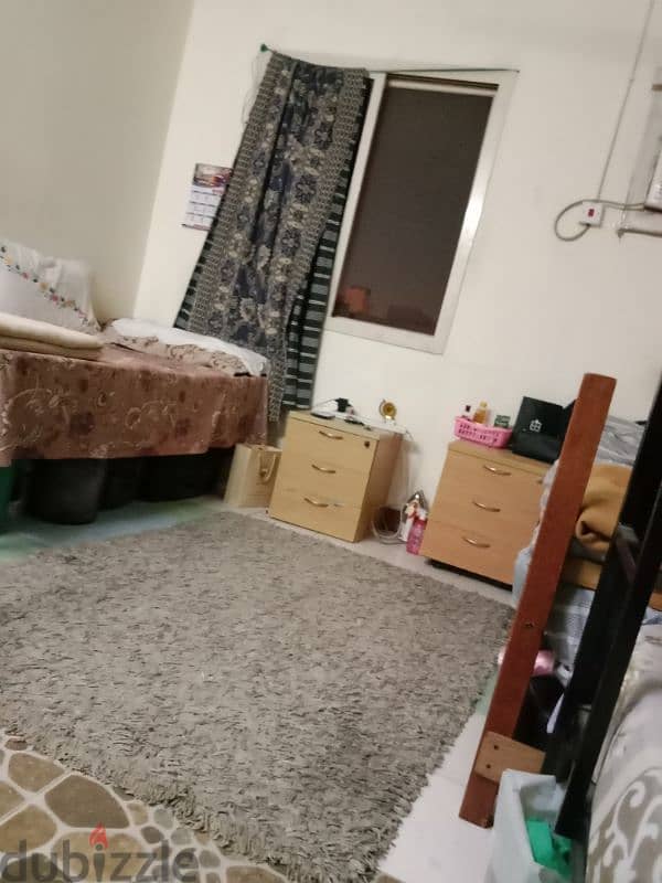 bed space 1 person Pakistani 2