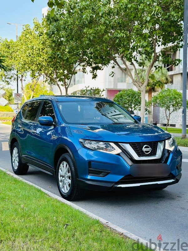 Nissan X-Trail 2018 model. Very well maintained car in Excellent 6