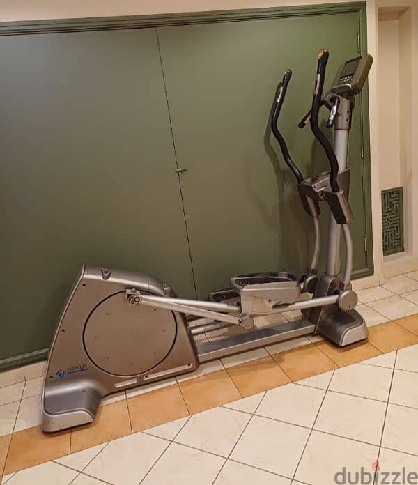 Heavy-duty Exercise Elliptical cross trainer 0