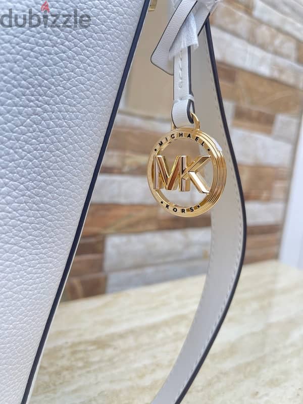 MK bag 4