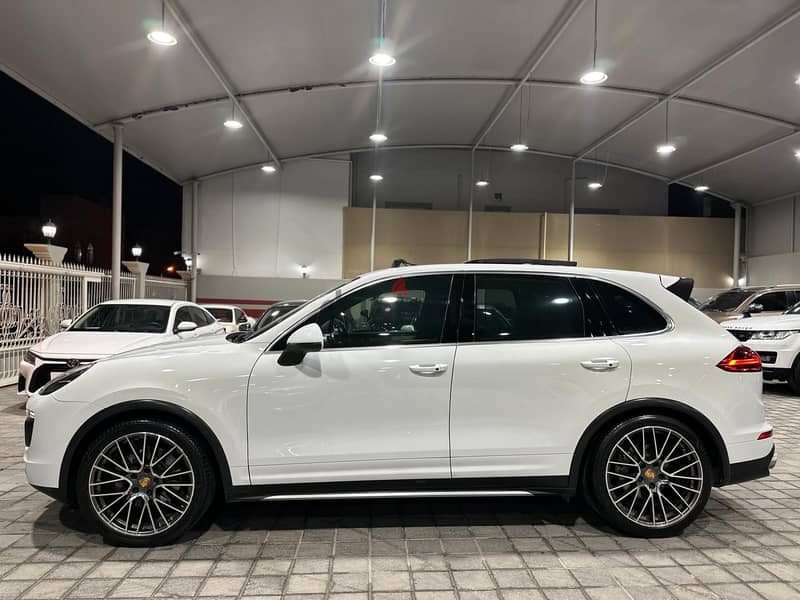 Porsche Cayenne 2015 14