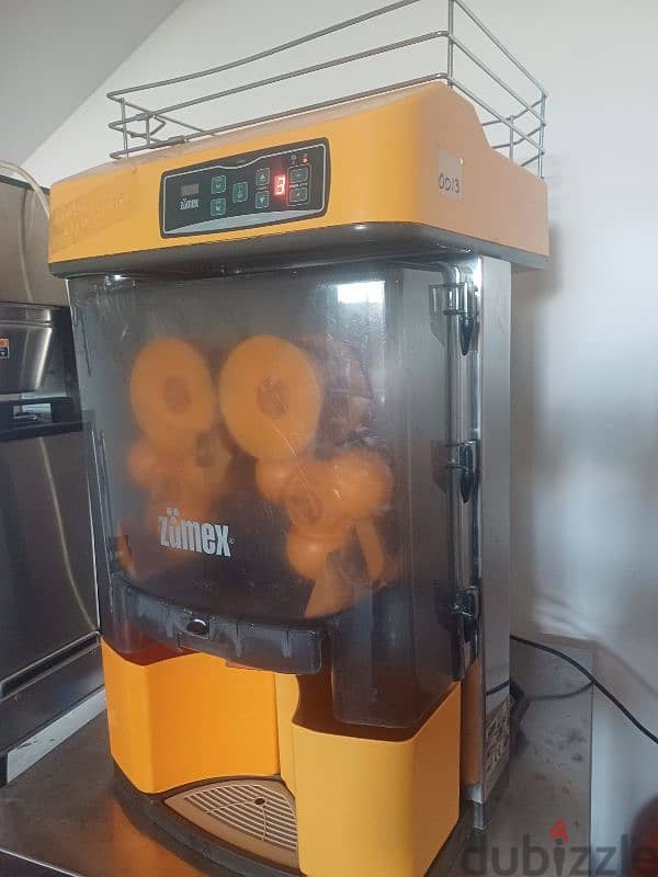 Orange juicer machine 0