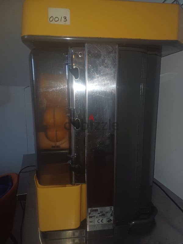 Orange juicer machine 4