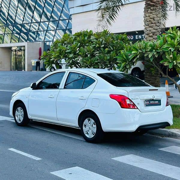 Nissan Sunny 2020 3