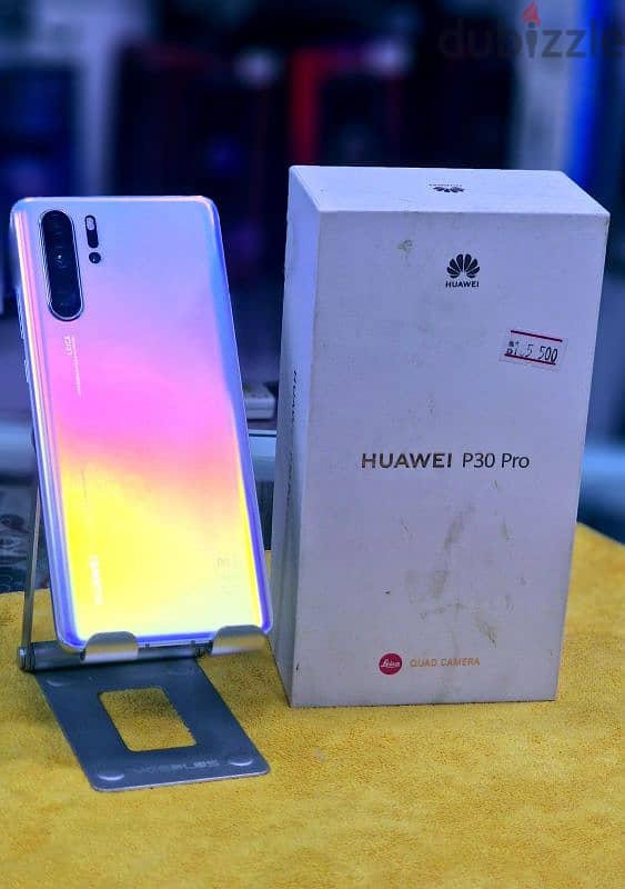 huawei p30 pro 8gb 128gb  box have charge no have 0